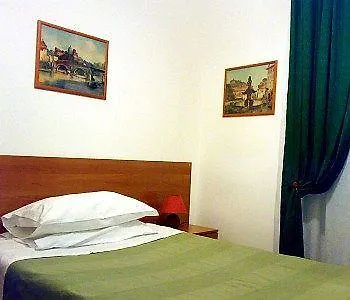 بيت ضيافة Ares روما