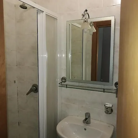 Konukevi Ares Roma